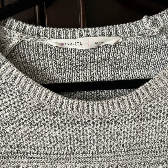 Athleta Borealis Sweater - Color Grey Size Small - Picture 4 of 9